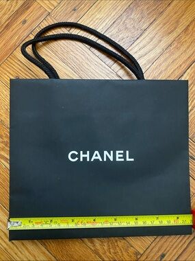 Chanel Shopping Bag
